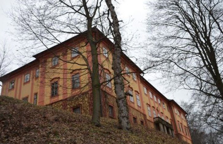 Zámek Luka Nad Jihlavou, Nádražní, Czech Republic (Czechia)